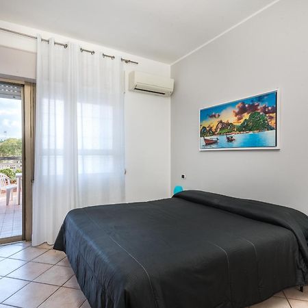 Travelershome 7Metri Guesthouse Ciampino Extérieur photo