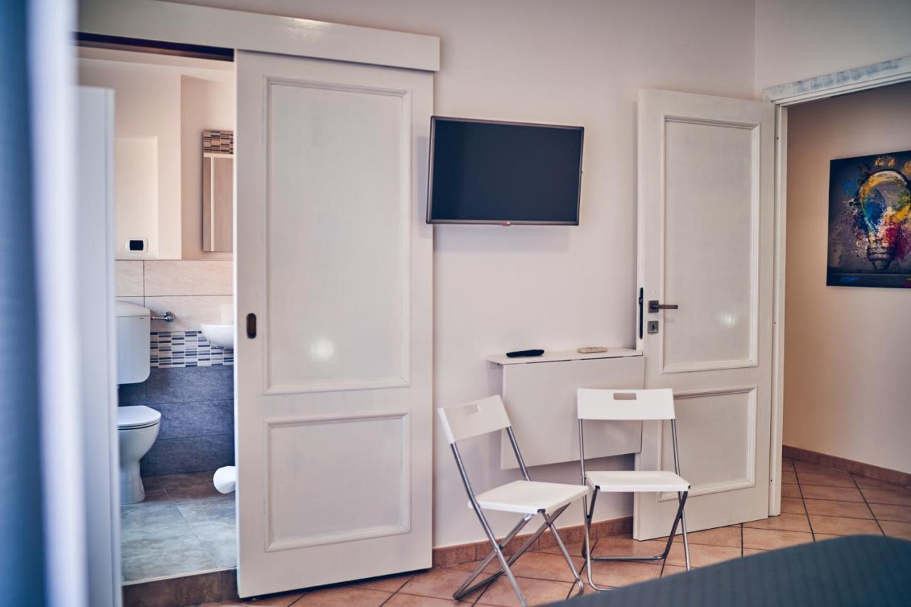Travelershome 7Metri Guesthouse Ciampino Extérieur photo
