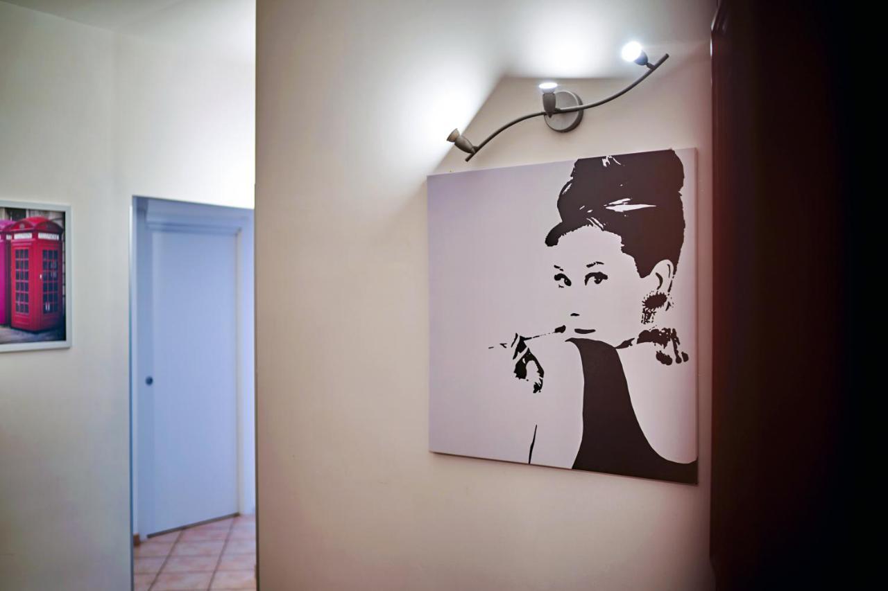 Travelershome 7Metri Guesthouse Ciampino Extérieur photo