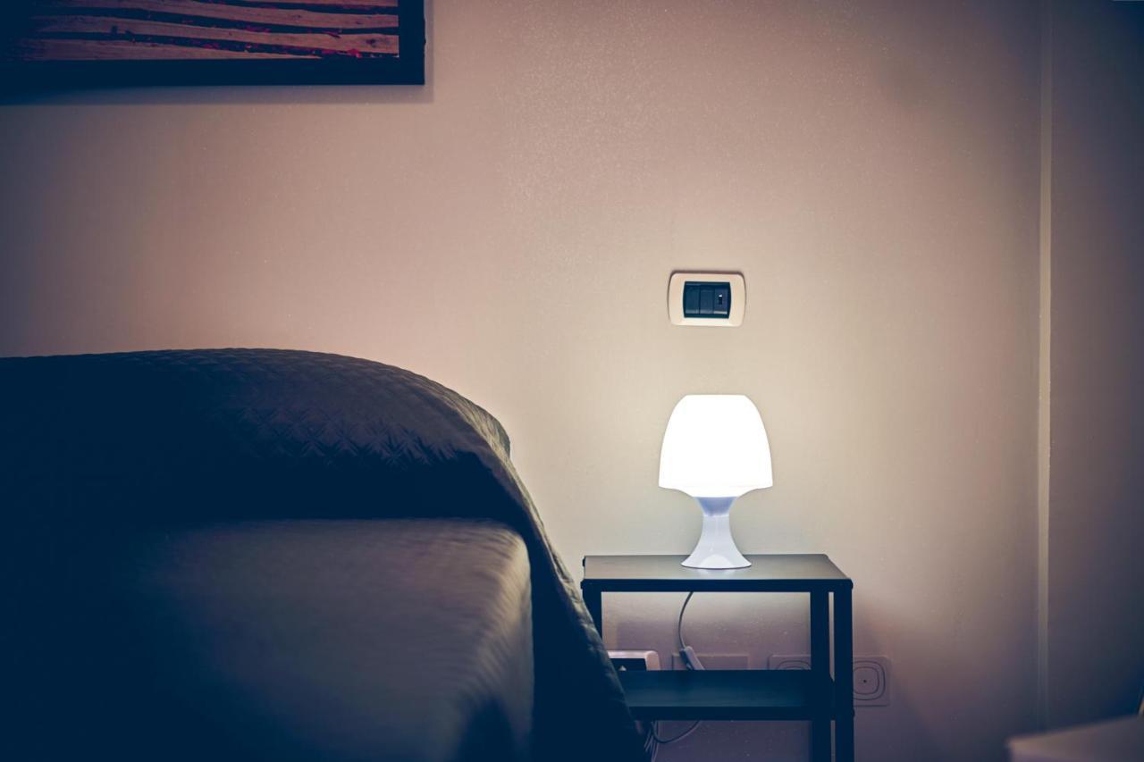 Travelershome 7Metri Guesthouse Ciampino Extérieur photo