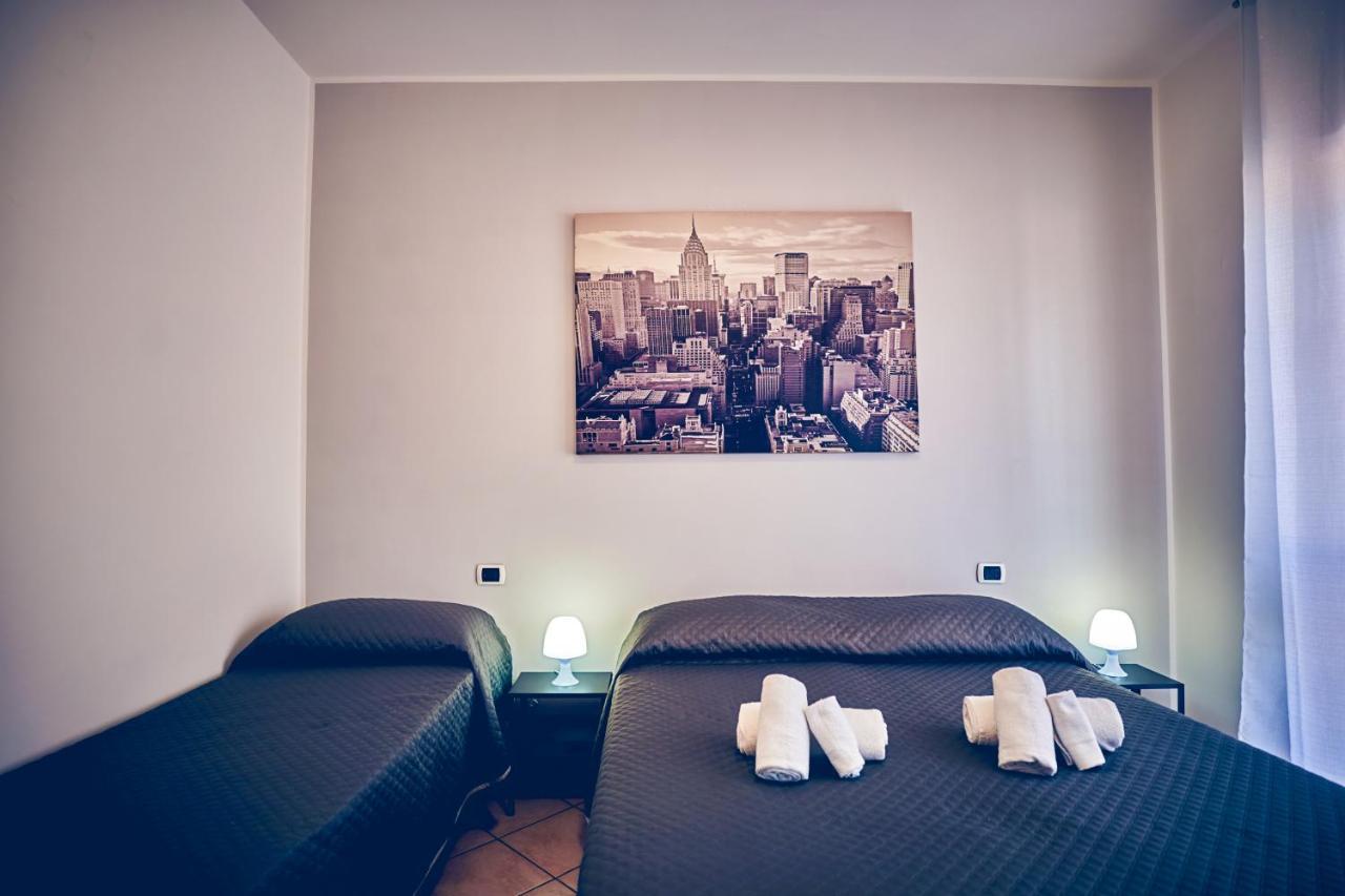 Travelershome 7Metri Guesthouse Ciampino Extérieur photo