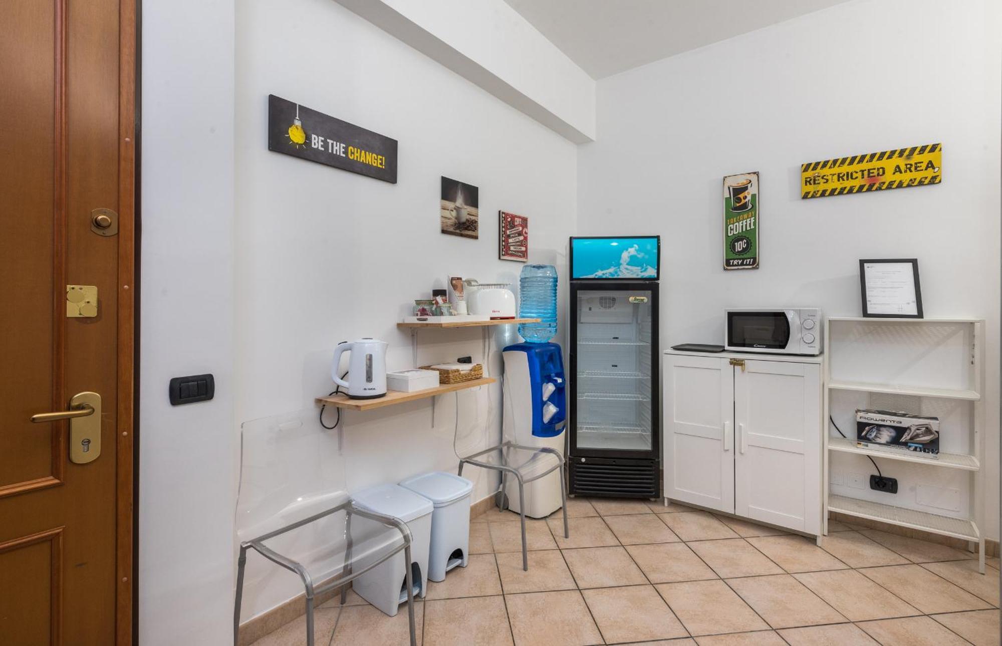 Travelershome 7Metri Guesthouse Ciampino Extérieur photo