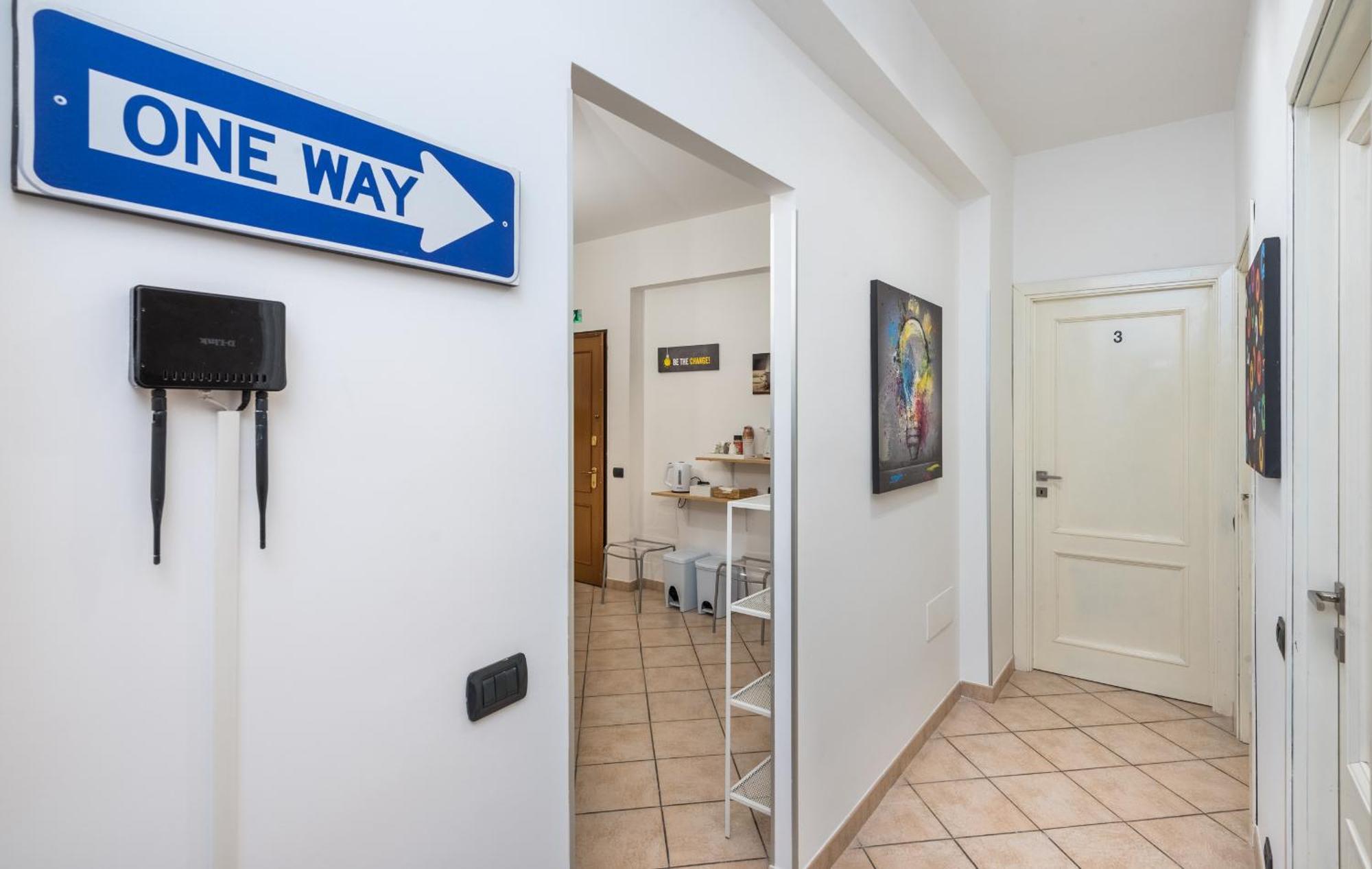 Travelershome 7Metri Guesthouse Ciampino Extérieur photo